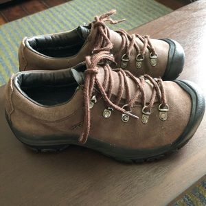 Keen Hiking Shoes